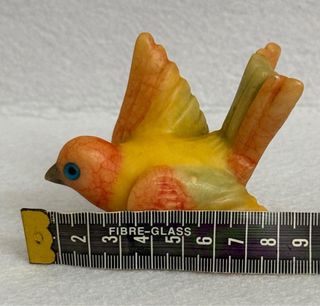 Statuina uccellino in alabastro