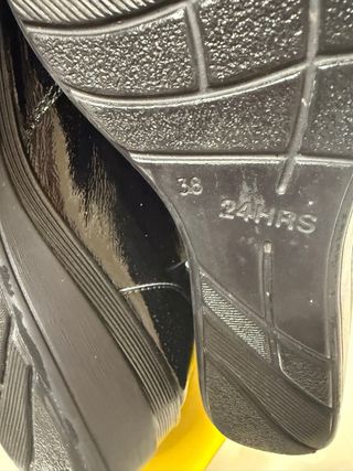 Zapatos negros 24hrs talla 38