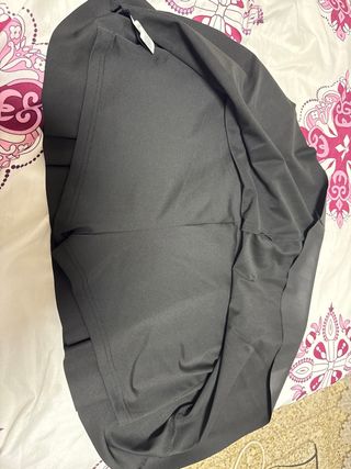 Falda negra  talla 40