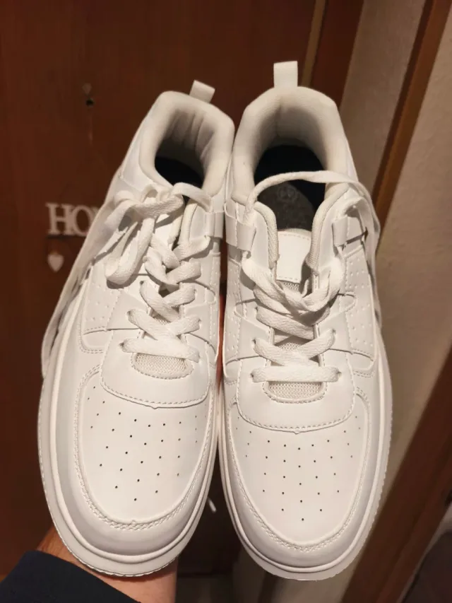 Zapatillas blancas