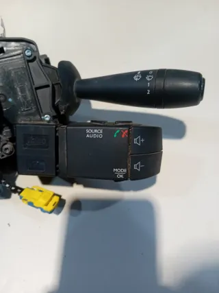 Mando multifunción y anillo airbag Dacia Dokker