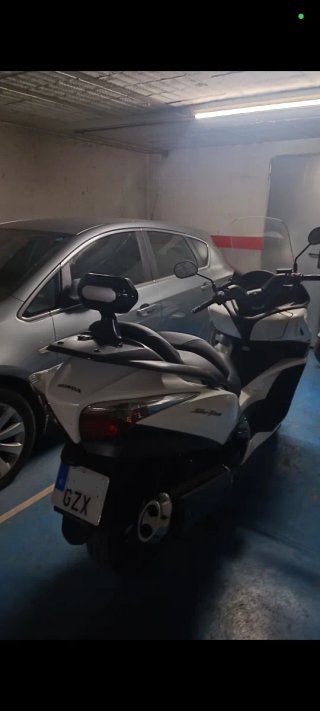 Honda Silver Wing SW-T 400