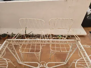 Conjunto mesa y sillas forja vintage