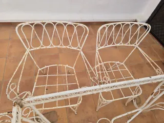 Conjunto mesa y sillas forja vintage