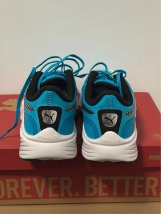 Deportivas Puma Azules y Negras Nuevas