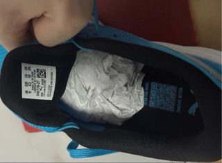 Deportivas Puma Azules y Negras Nuevas