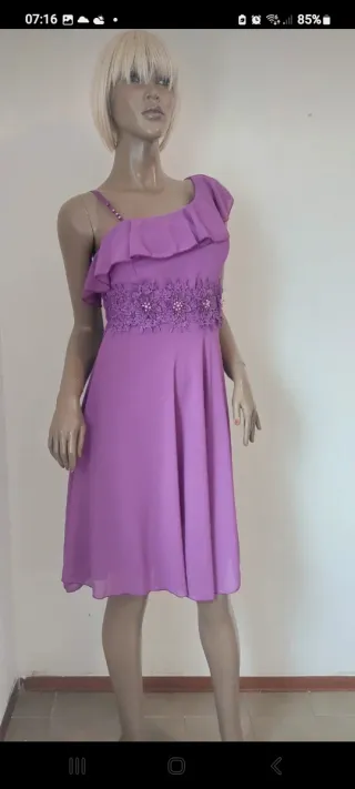 Vestito monospalla svasato