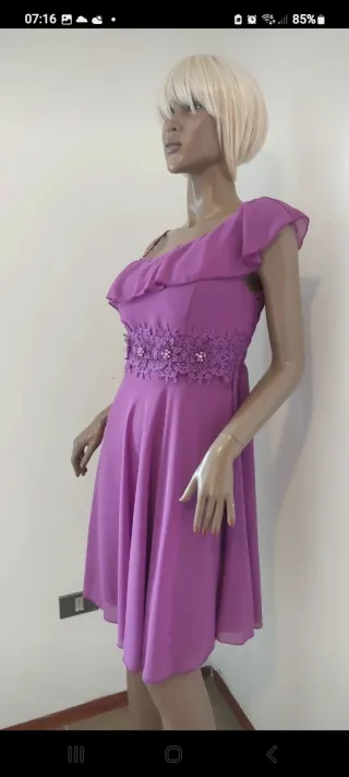 Vestito monospalla svasato