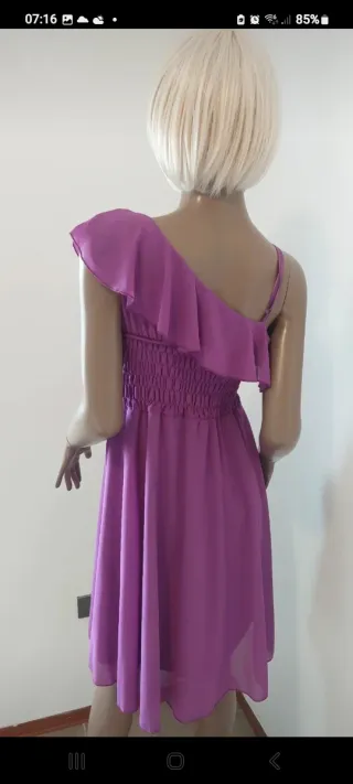 Vestito monospalla svasato