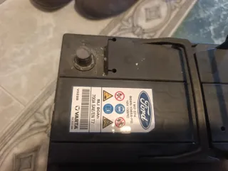 Batería de Ford, está descargada