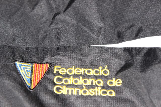 CHAQUETÓN OFICIAL DELEGACION FED. CATALANA GIMNASI