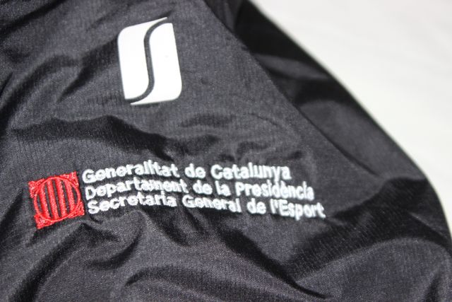 CHAQUETÓN OFICIAL DELEGACION FED. CATALANA GIMNASI