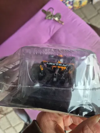 McLaren MCL38 Auto da Corsa 1:24