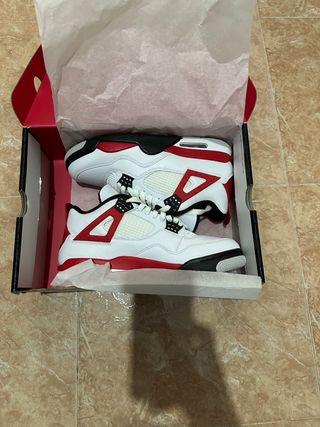 Air Jordan Retro 4 Caja Negra