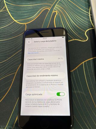 iPhone SE (2022) 64GB Medianoche