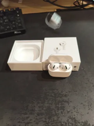 Airpods 4