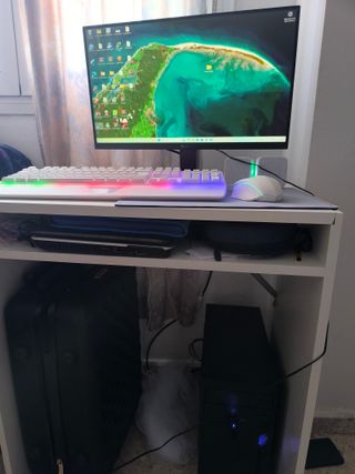 Computadora Escritorio PC poco uso muy buen estado