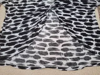 Camiseta Talla 48 . Medidas en descripción