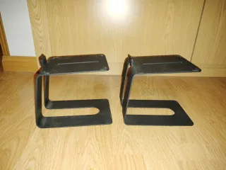 Soportes para altavoces negros