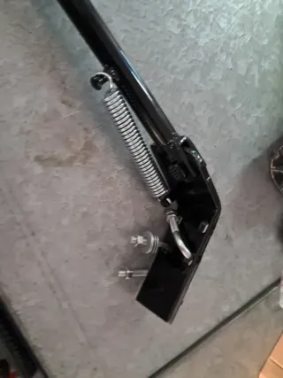 Pata lateral derbi senda primera serie