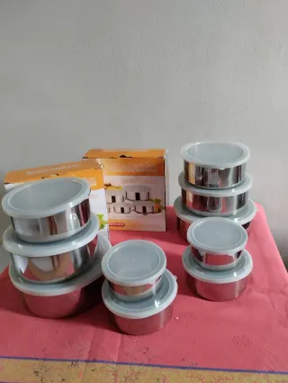 Set contenitori acciaio inox con coperchi