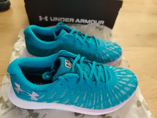 Zapatillas Under Armour Charged Breeze 2
