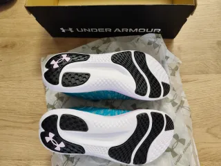 Zapatillas Under Armour Charged Breeze 2