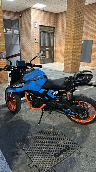 KTM Duke 125 2024 Quickshifter Azul/Naranja