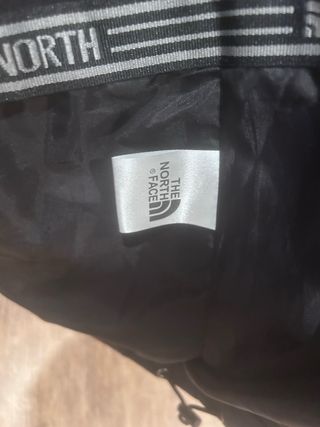 Chaqueta impermeable The North Face Talla XL