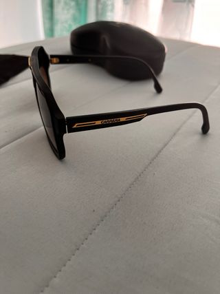 Gafas de sol Carrera negras y marrones