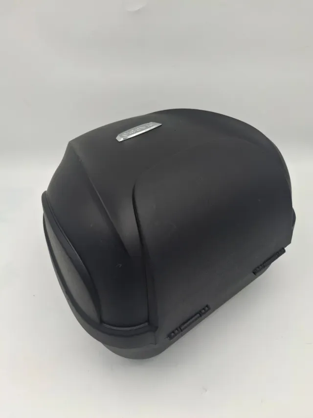 Baúl Piaggio 32L Original con 2 llaves REF:77