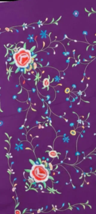 Mantón cuadrado bordado 150x150cm de poliéster