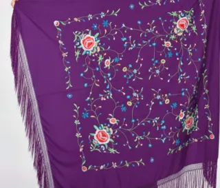 Mantón cuadrado bordado 150x150cm de poliéster