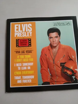 Elvis Presley Viva Las Vegas box FTD 3 CDS + libri