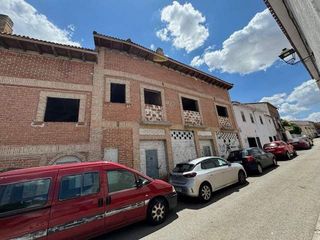 Edificio en venta en Loeches