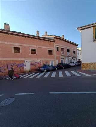 Edificio en venta en Loeches