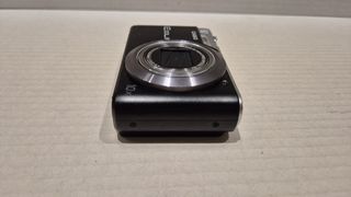 Casio Exilim EX-H5 + Caricatore + Memory card