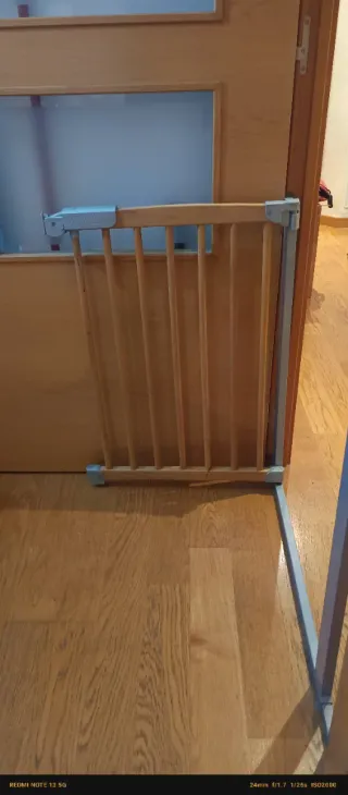 Barrera de seguridad madera y metal