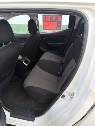 Mitsubishi L 200 2021