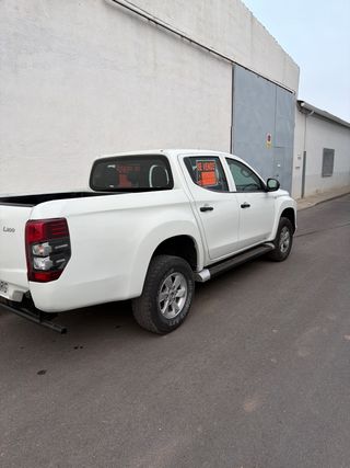 Mitsubishi L 200 2021