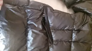 Chaqueta tipo Moncler Negra
