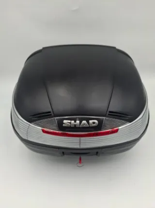 Baúl Shad SH37 con 1 llave y parrilla REF:21