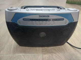 Radio Portátil Thomson