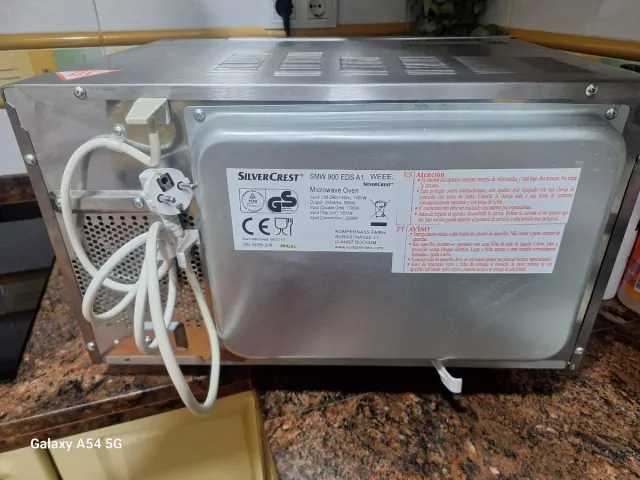 Microondas plateado