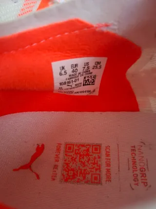 Botas de fútbol Puma Predator Ultra Talla 40 Nueva