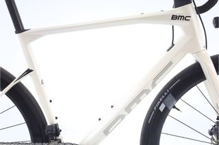 BMC RoadMachine One Di2 12V (carretera) t.54 Reacondicionada