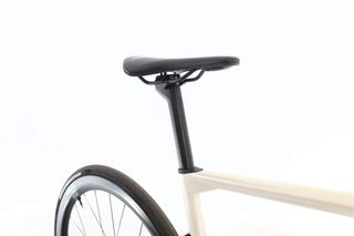 BMC RoadMachine One Di2 12V (carretera) t.54 Reacondicionada