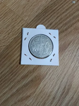 India 1933 George V Half Crown