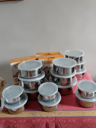 Set Contenitori Acciaio Inox con Coperchi