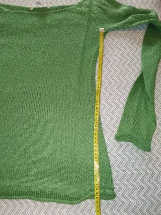 Jersey Bershka verde talla L